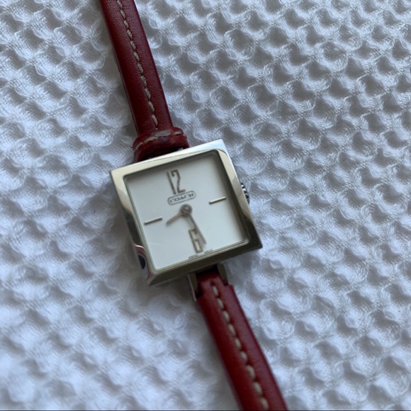 Vintage Coach Slim Watch Leather Strap with Silver Hardware - Red - Picture 2 of 12